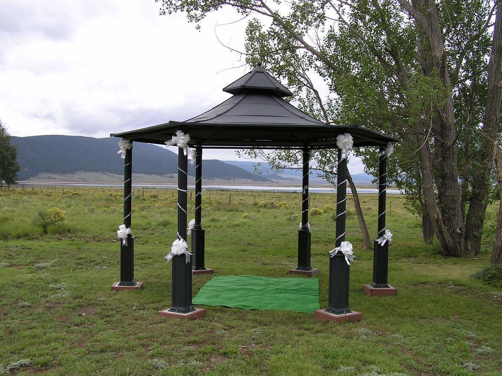 Laguna Vista Lodge Eagle Nest Eksteriør billede